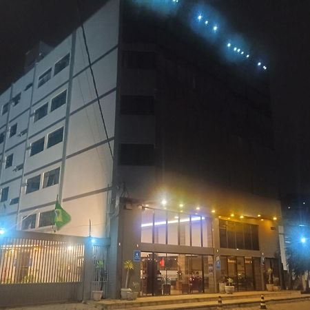Village Plaza Hotel Barbacena Buitenkant foto